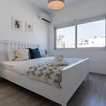 Hermes 2-bedroom In Apartmán *