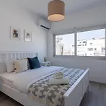 Hermes 2-bedroom In Apartmán *