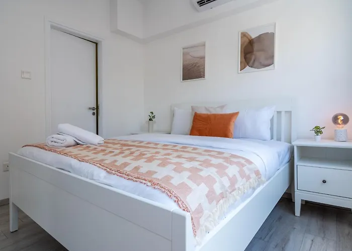 Hermes 2-bedroom In Ларнака