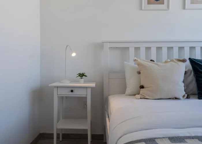 Апартаменти Hermes 2-bedroom In