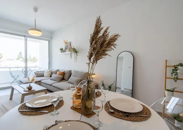 Hermes 2-bedroom In Daire *