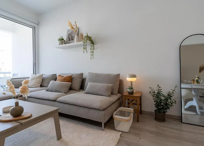 Апартаменти Hermes 2-bedroom In