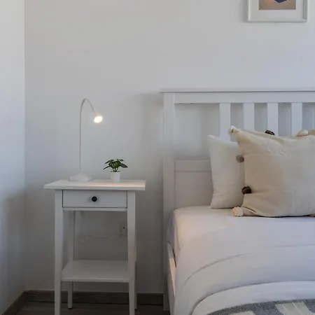 Апартаменты Hermes 2-bedroom In