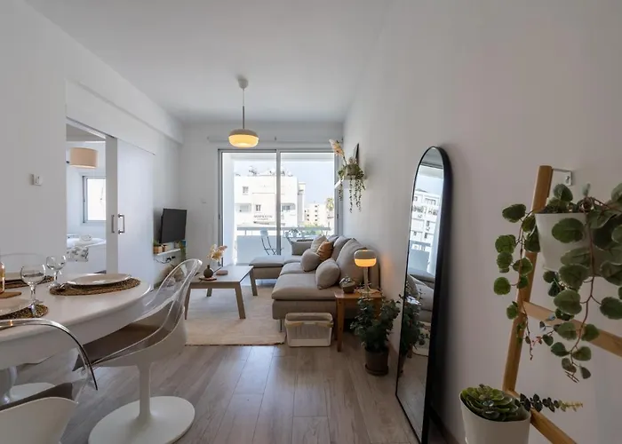 דירה Hermes 2-bedroom In לרנקה