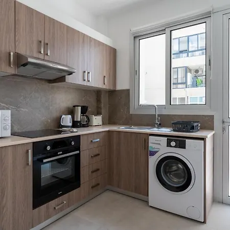Hermes 2-bedroom In * Larnaca